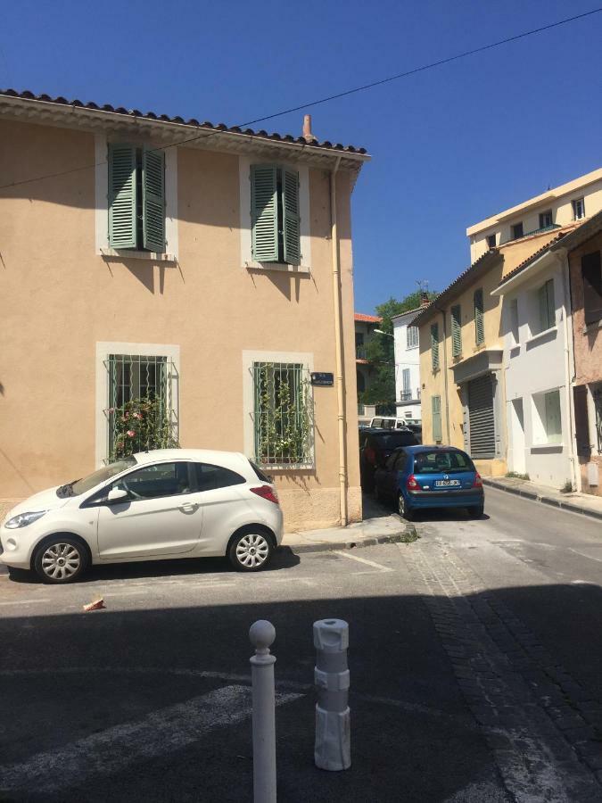 Le Suffren, Ventile ,Wifi, A 100 M De La Plage 土伦 外观 照片